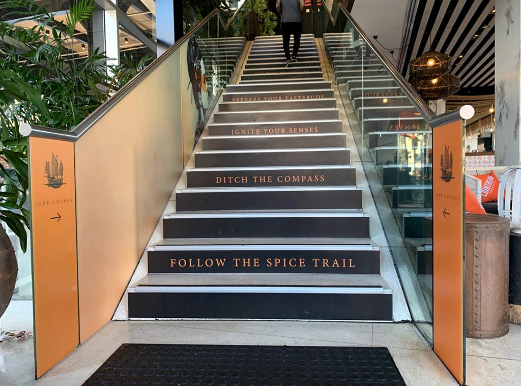 Cruise-Bar_branded-stairs