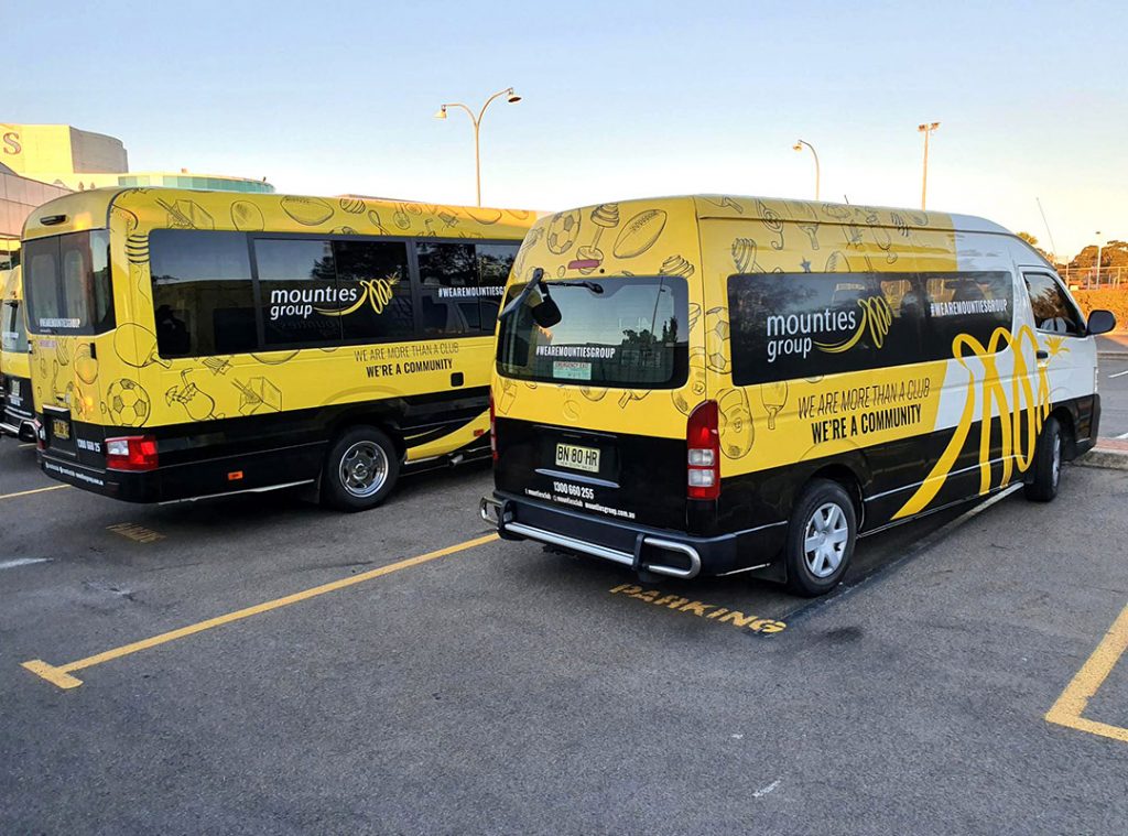 Mounties_vehicle-signage